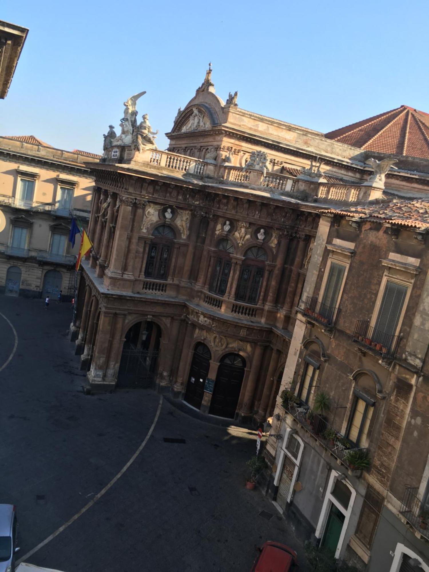 Wonderful Teatro Massimo Bellini Apartment Catania Exterior photo