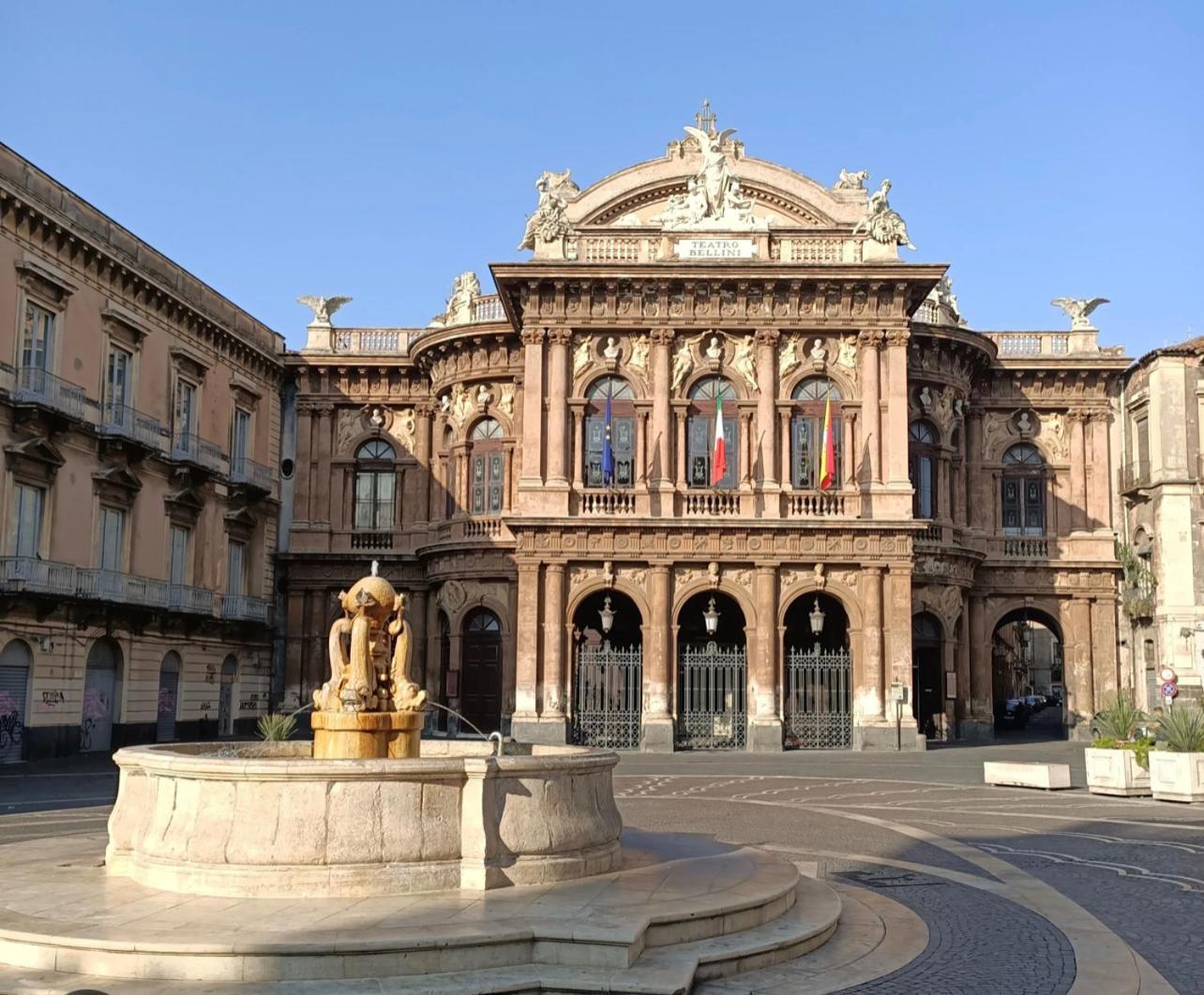 Wonderful Teatro Massimo Bellini Apartment Catania Exterior photo